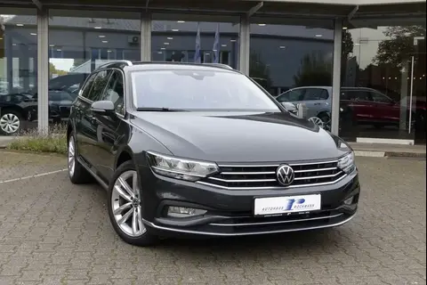 Used VOLKSWAGEN PASSAT Petrol 2021 Ad 