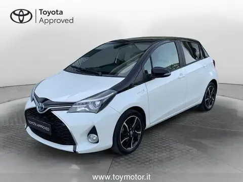 Used TOYOTA YARIS Hybrid 2016 Ad 