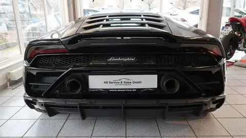 Used LAMBORGHINI HURACAN Petrol 2022 Ad 