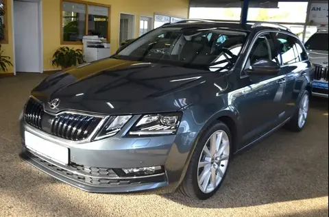 Used SKODA OCTAVIA Petrol 2017 Ad 