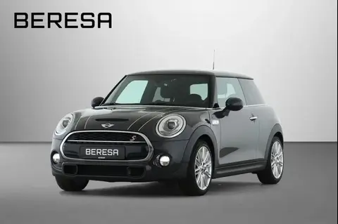 Used MINI COOPER Petrol 2017 Ad 