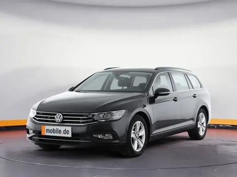 Used VOLKSWAGEN PASSAT Petrol 2021 Ad 