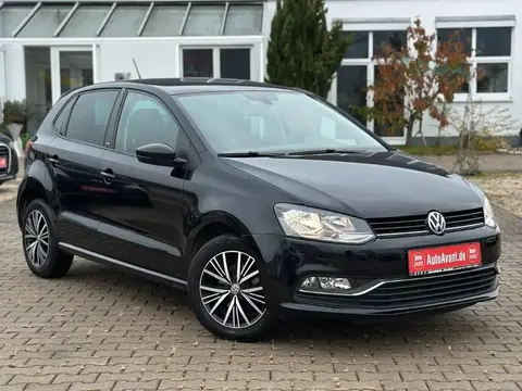 Used VOLKSWAGEN POLO Petrol 2016 Ad 