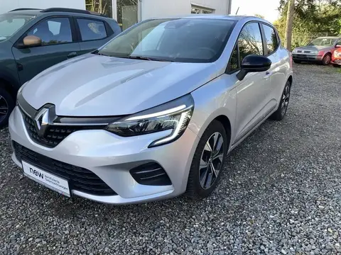 Annonce RENAULT CLIO Essence 2023 d'occasion 