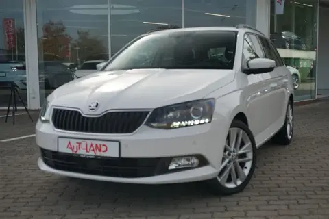 Used SKODA FABIA Petrol 2018 Ad 