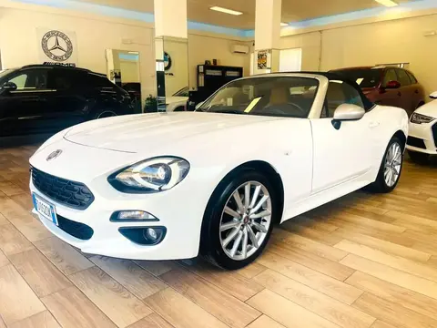 Used FIAT 124 SPIDER Petrol 2016 Ad 