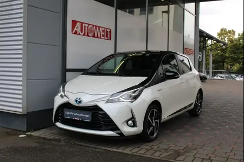 Used TOYOTA YARIS Hybrid 2020 Ad 