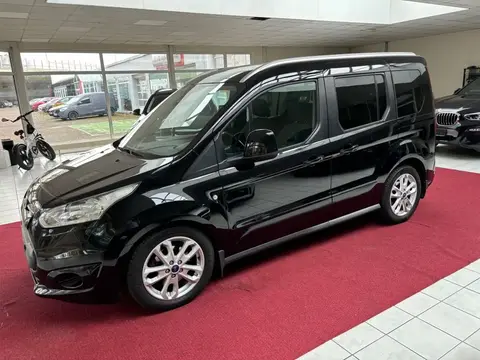 Used FORD TOURNEO Diesel 2017 Ad 