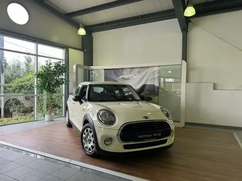 Used MINI ONE Petrol 2015 Ad 