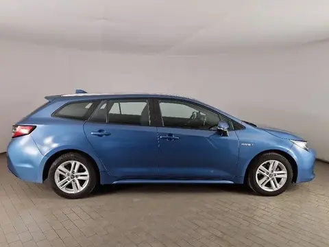 Used TOYOTA COROLLA Hybrid 2022 Ad 