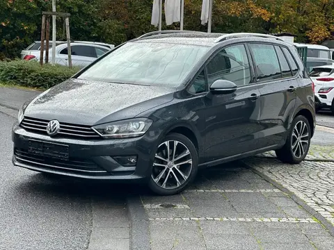 Used VOLKSWAGEN GOLF Petrol 2016 Ad 