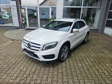 Annonce MERCEDES-BENZ CLASSE GLA Essence 2015 d'occasion 