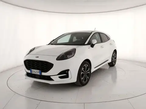 Used FORD PUMA Hybrid 2021 Ad 