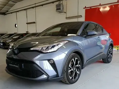 Used TOYOTA C-HR Hybrid 2021 Ad 