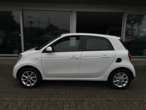 Used SMART FORFOUR Petrol 2017 Ad 