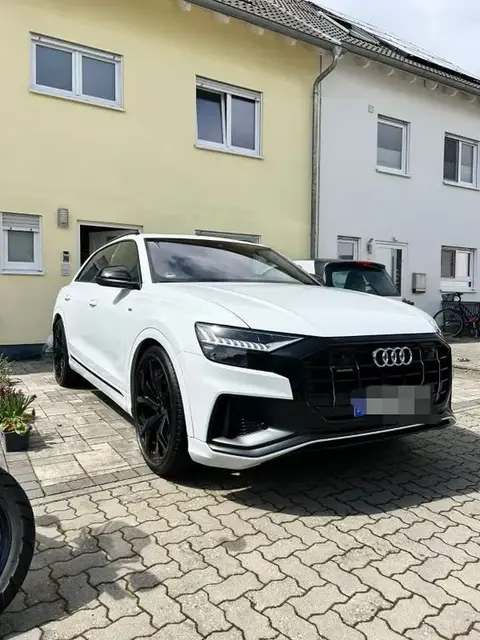 Used AUDI Q8 Hybrid 2019 Ad 