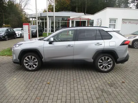 Used TOYOTA RAV4 Hybrid 2021 Ad 