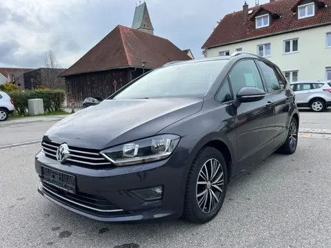 Used VOLKSWAGEN GOLF Petrol 2016 Ad 