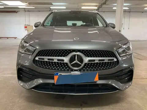 Used MERCEDES-BENZ CLASSE GLA Hybrid 2020 Ad 