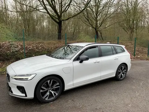 Used VOLVO V60 Hybrid 2020 Ad 