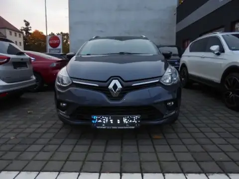 Used RENAULT CLIO Petrol 2017 Ad 