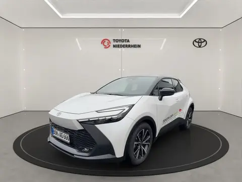 Used TOYOTA C-HR Hybrid 2024 Ad 