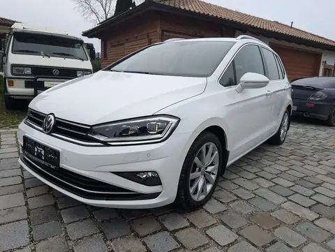 Used VOLKSWAGEN GOLF Petrol 2018 Ad 