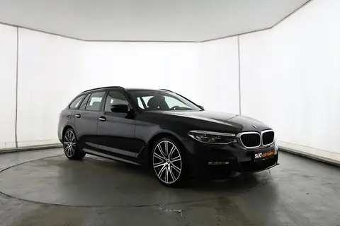 Used BMW SERIE 5 Petrol 2017 Ad 