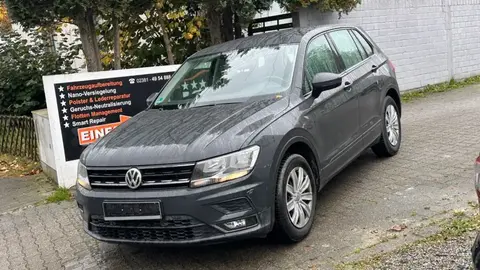 Used VOLKSWAGEN TIGUAN Petrol 2017 Ad 