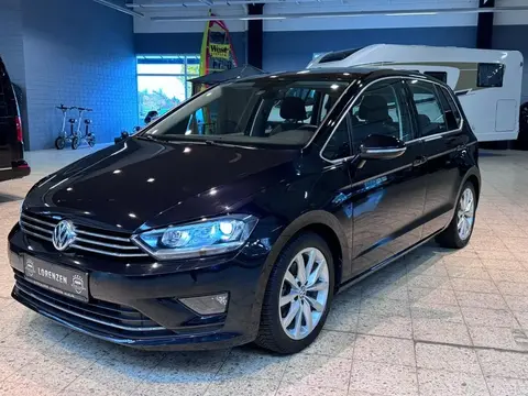 Used VOLKSWAGEN GOLF Petrol 2017 Ad 