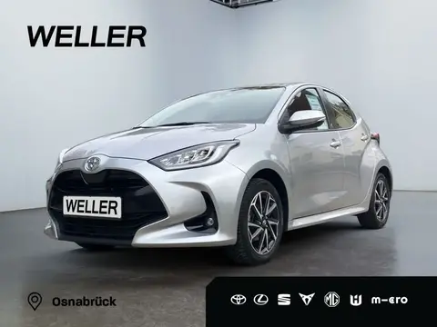 Annonce TOYOTA YARIS Essence 2021 d'occasion Allemagne