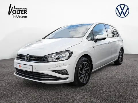 Used VOLKSWAGEN GOLF Petrol 2018 Ad 