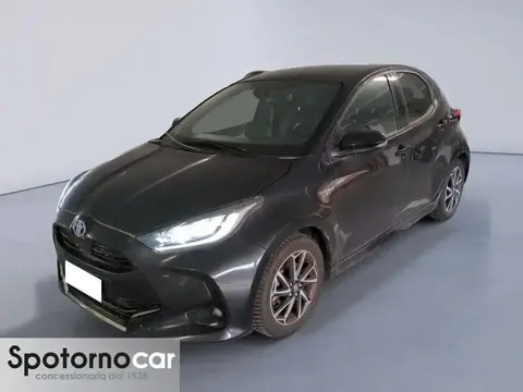 Used TOYOTA YARIS Hybrid 2021 Ad 