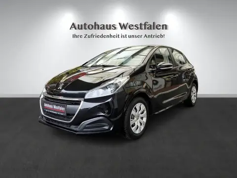 Used PEUGEOT 208 Petrol 2016 Ad 