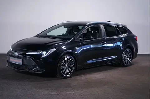 Used TOYOTA COROLLA Hybrid 2021 Ad 