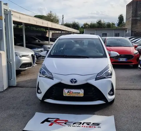 Used TOYOTA YARIS Hybrid 2019 Ad 