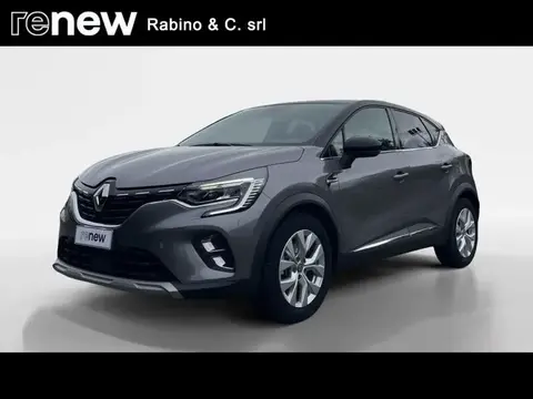 Used RENAULT CAPTUR Hybrid 2021 Ad 