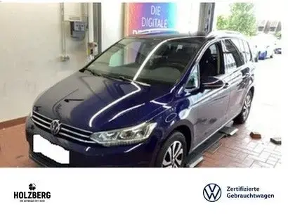 Used VOLKSWAGEN TOURAN Petrol 2021 Ad 