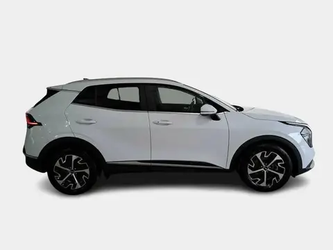 Used KIA SPORTAGE Hybrid 2022 Ad 