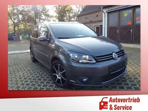 Used VOLKSWAGEN TOURAN Petrol 2015 Ad 