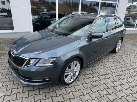 Used SKODA OCTAVIA Petrol 2017 Ad 