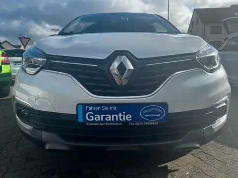 Used RENAULT CAPTUR Petrol 2017 Ad 