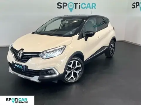 Used RENAULT CAPTUR Diesel 2019 Ad 