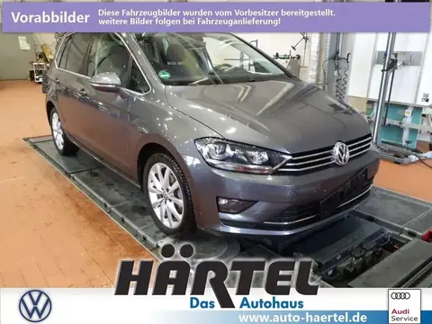 Used VOLKSWAGEN GOLF Petrol 2017 Ad 