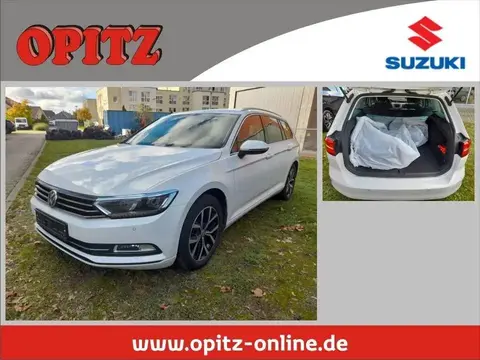 Used VOLKSWAGEN PASSAT Petrol 2017 Ad 