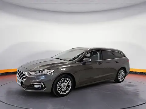 Used FORD MONDEO Hybrid 2022 Ad 