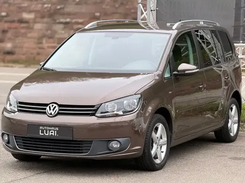 Used VOLKSWAGEN TOURAN Petrol 2015 Ad 