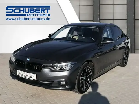 Used BMW SERIE 3 Petrol 2018 Ad 