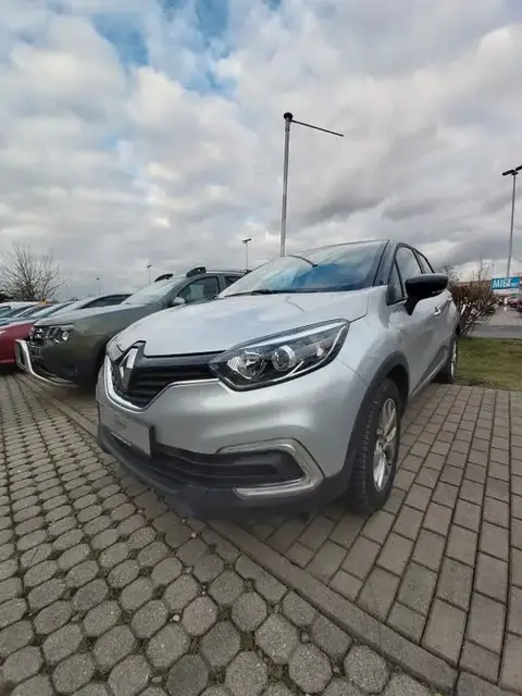 Annonce RENAULT CAPTUR Essence 2019 d'occasion 