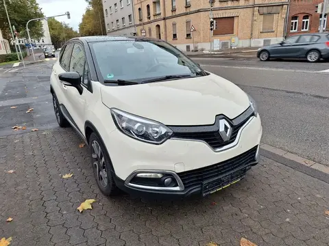 Used RENAULT CAPTUR Diesel 2015 Ad 